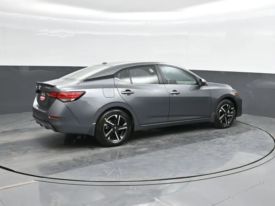 2025 Nissan Sentra SV photo 1