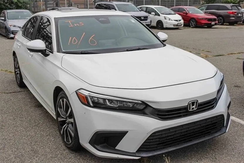 2022 Honda Civic EX photo 1
