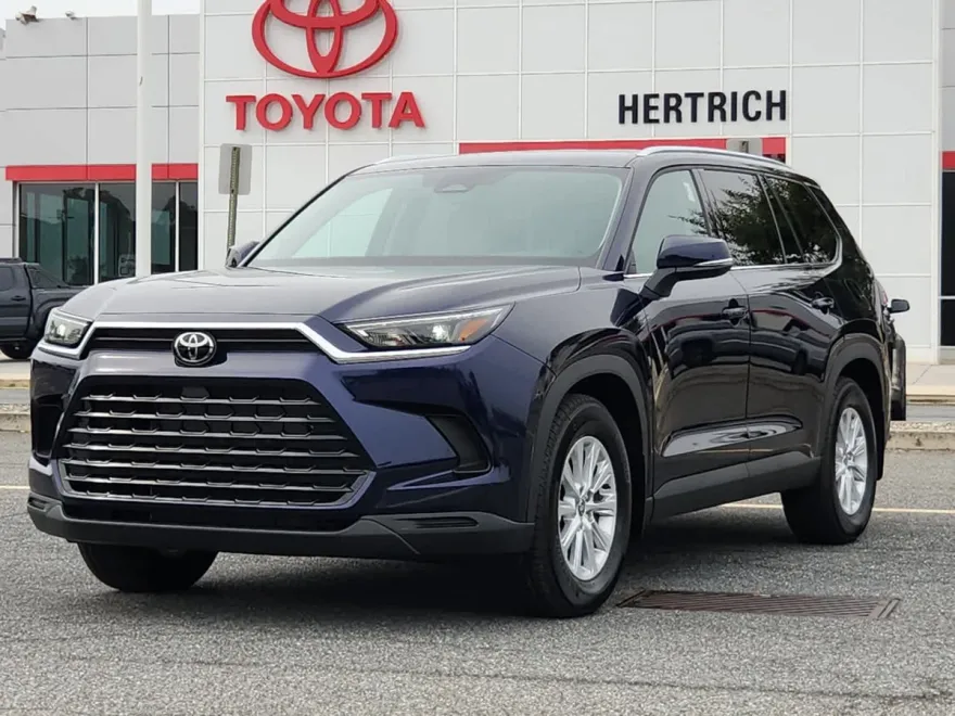 2025 Toyota Grand Highlander XLE photo 1