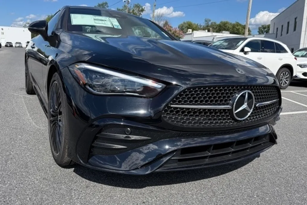 2026 Mercedes Benz CLE 450 4MATIC Coupe photo 1