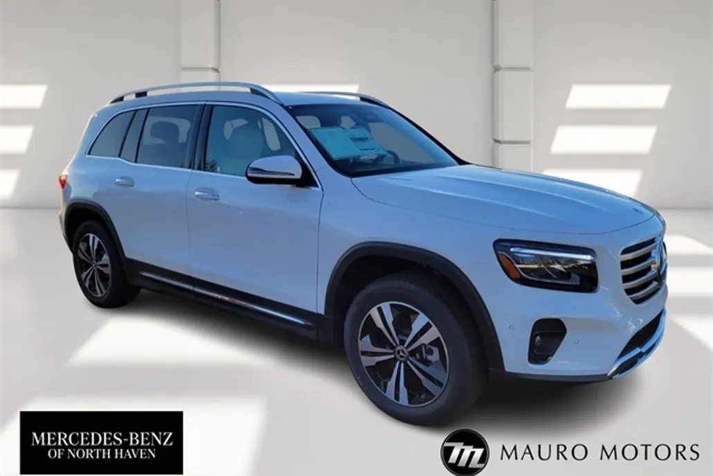 2025 Mercedes Benz GLB 250 4MATIC photo 1