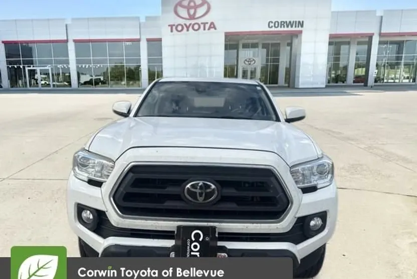 2020 Toyota Tacoma SR5 photo 1