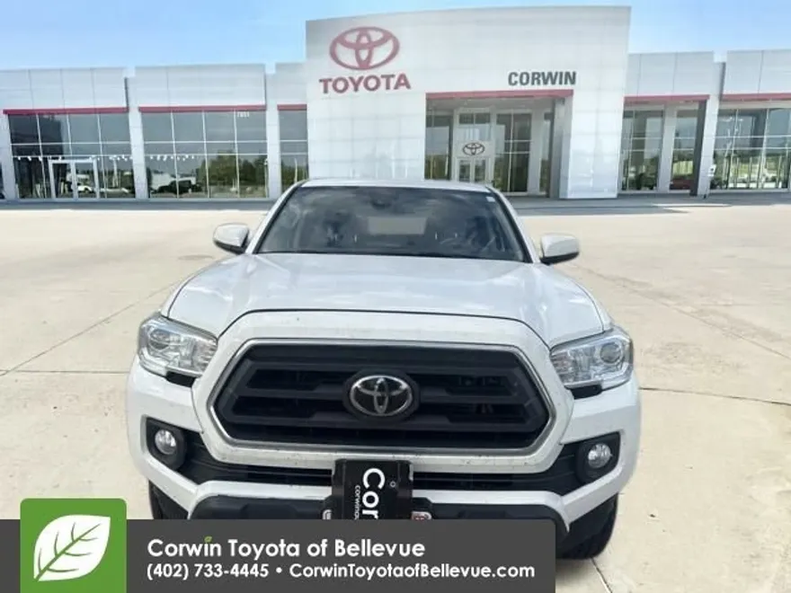 2020 Toyota Tacoma SR5 photo 1