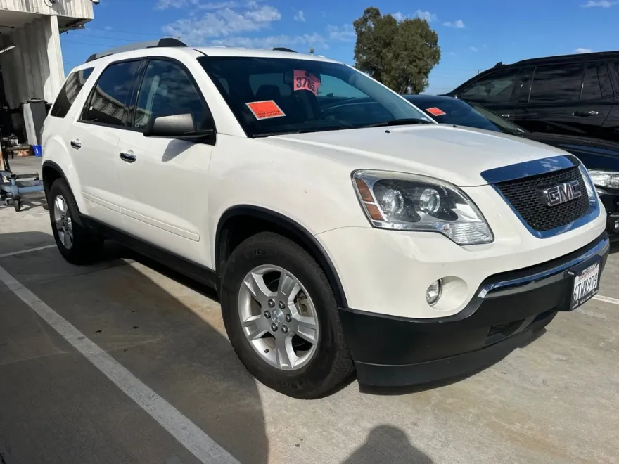 2012 Gmc Acadia SLE photo 1