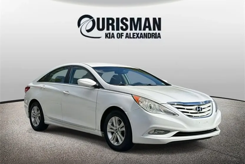 2013 Hyundai Sonata GLS photo 1