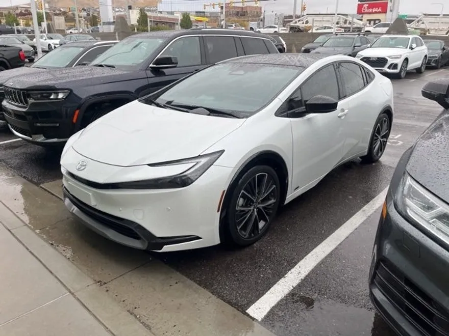 2024 Toyota Prius Limited photo 1