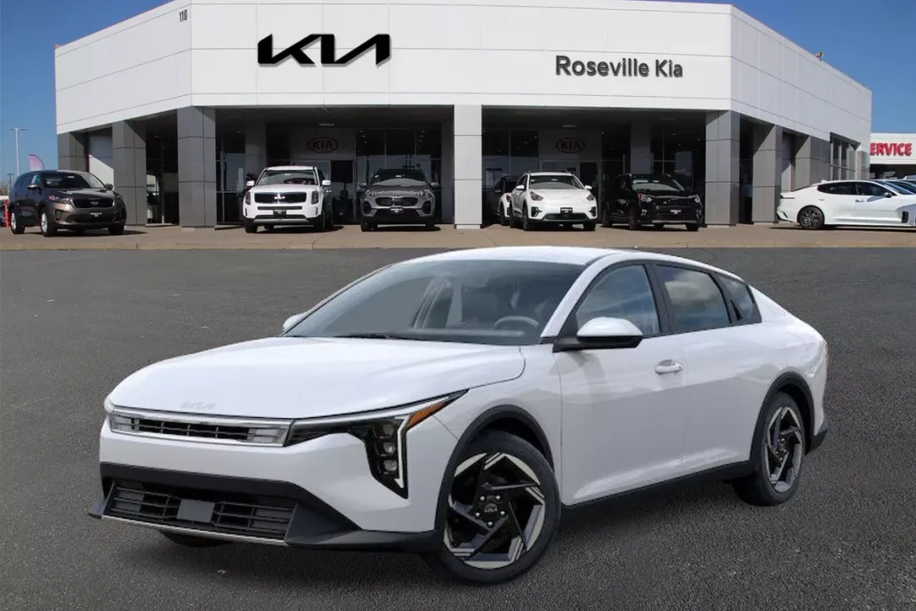 2025 Kia K4 EX photo 1