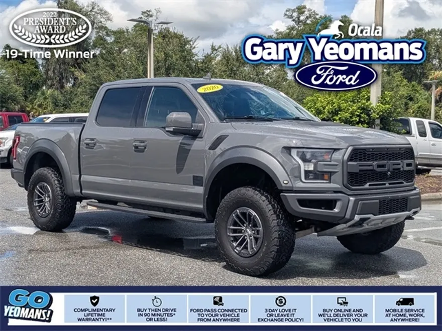 2020 Ford F-150 Raptor photo 1