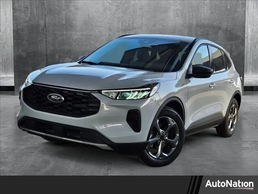 2025 Ford Escape ST-Line photo 1