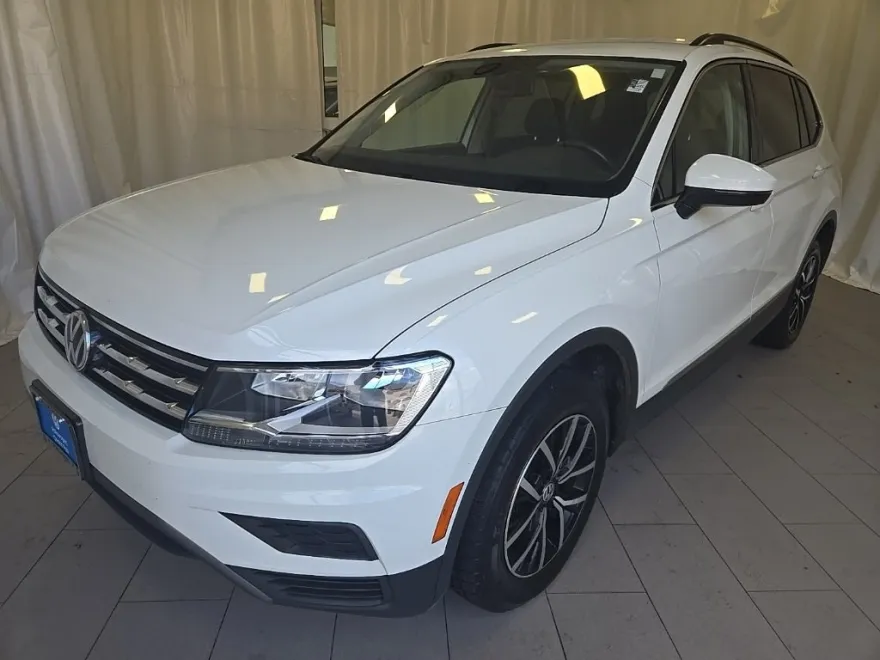 2021 Volkswagen Tiguan SE photo 1