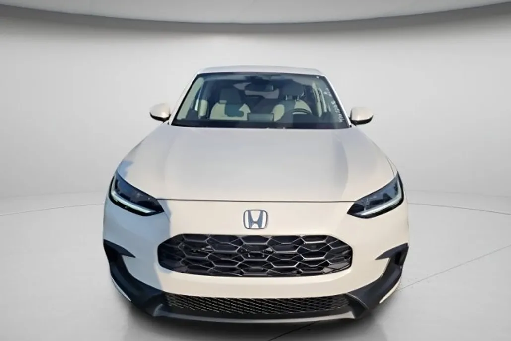 2026 Honda HR-V LX photo 1