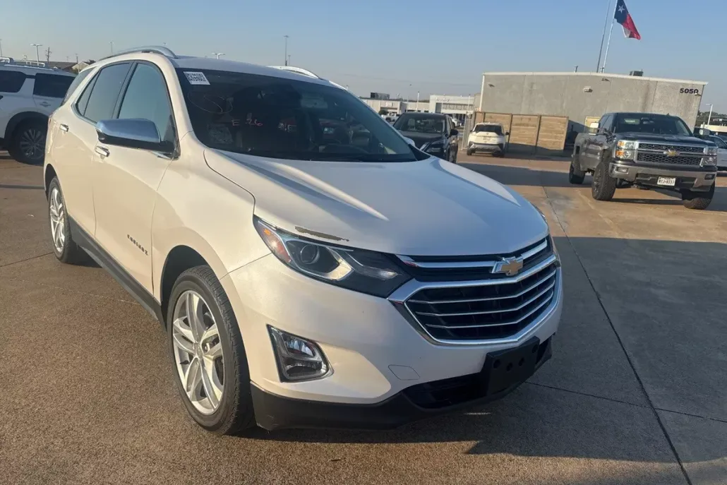 2020 Chevrolet Equinox Premier photo 1