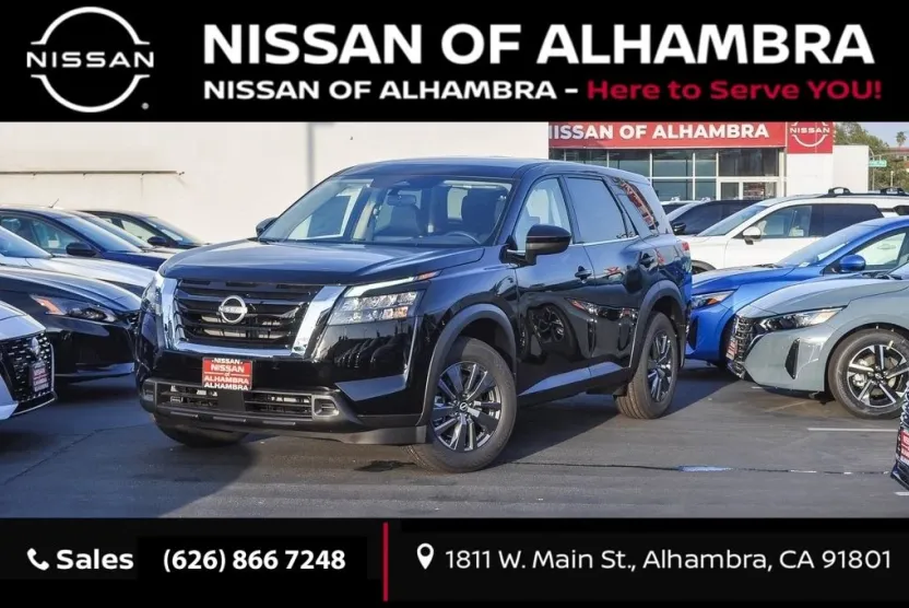 2024 Nissan Pathfinder S photo 1
