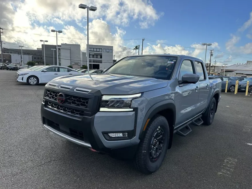 2025 Nissan Frontier PRO-X photo 1