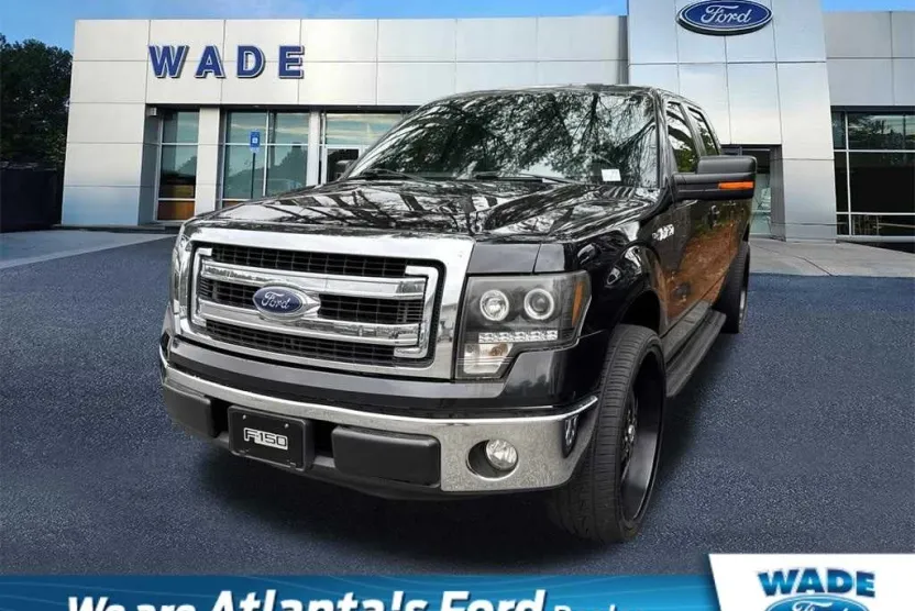 2013 Ford F-150 XLT photo 1