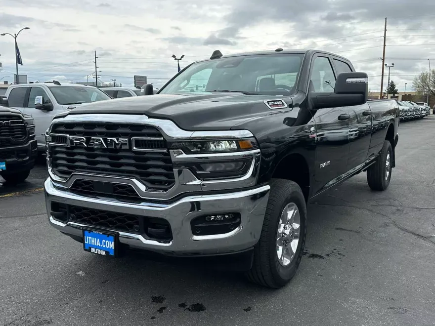 2025 Ram 2500 Big Horn photo 1