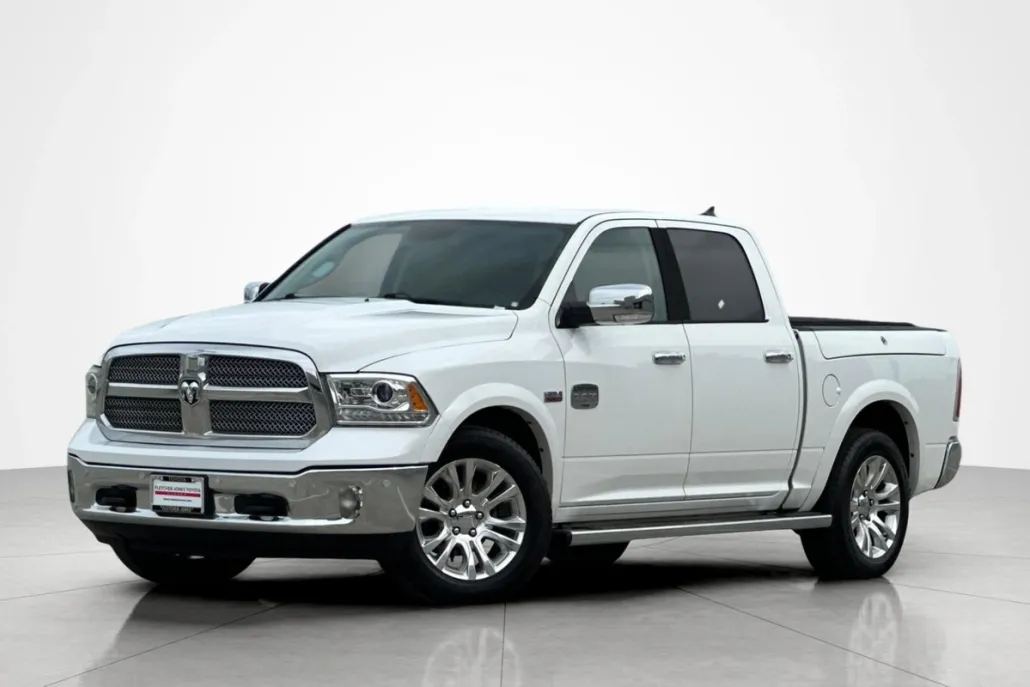2016 Ram 1500 Longhorn photo 1