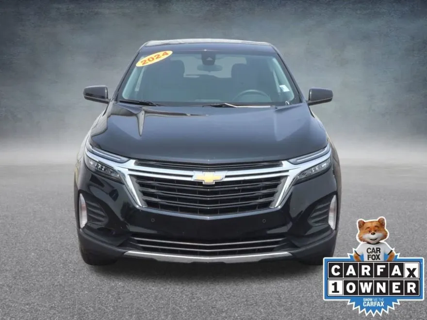 2024 Chevrolet Equinox LT photo 1