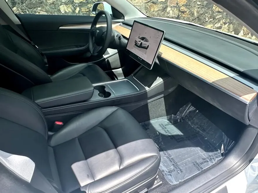 2023 Tesla Model 3 Long Range photo 19