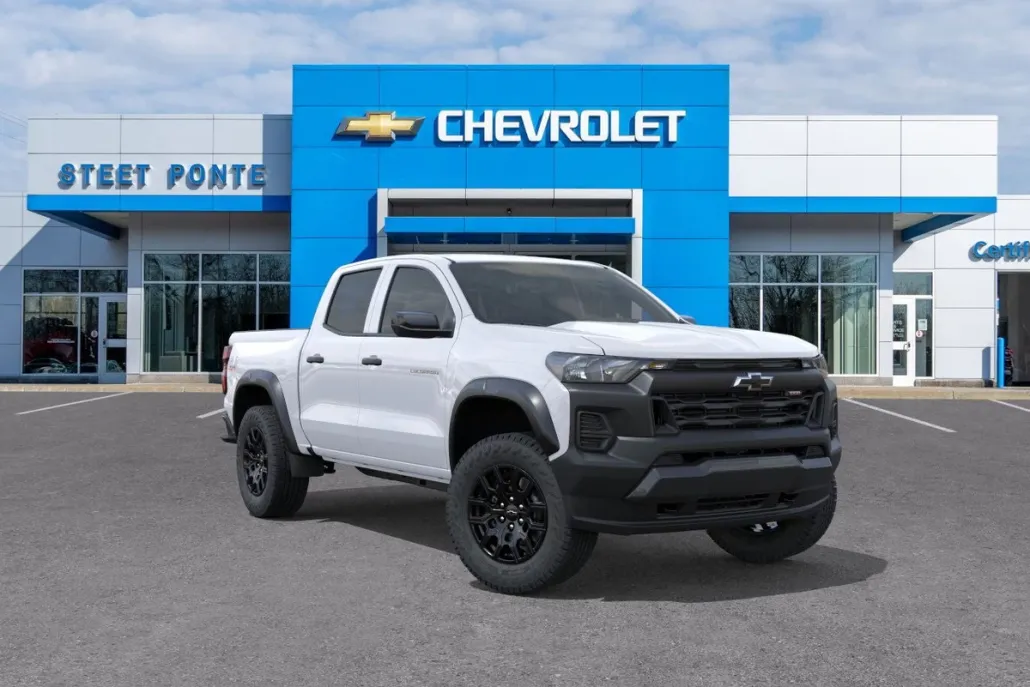 2026 Chevrolet Colorado Trail Boss photo 1