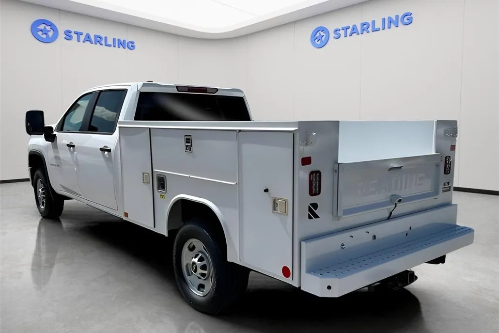 2024 Chevrolet Silverado 2500HD photo 1