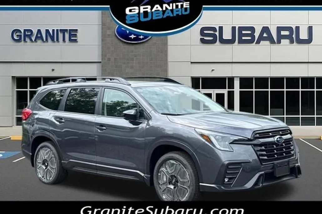 2025 Subaru Ascent Onyx Edition Touring photo 1