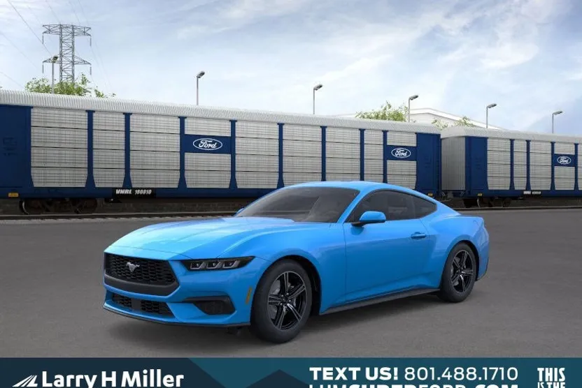 2025 Ford Mustang EcoBoost photo 1