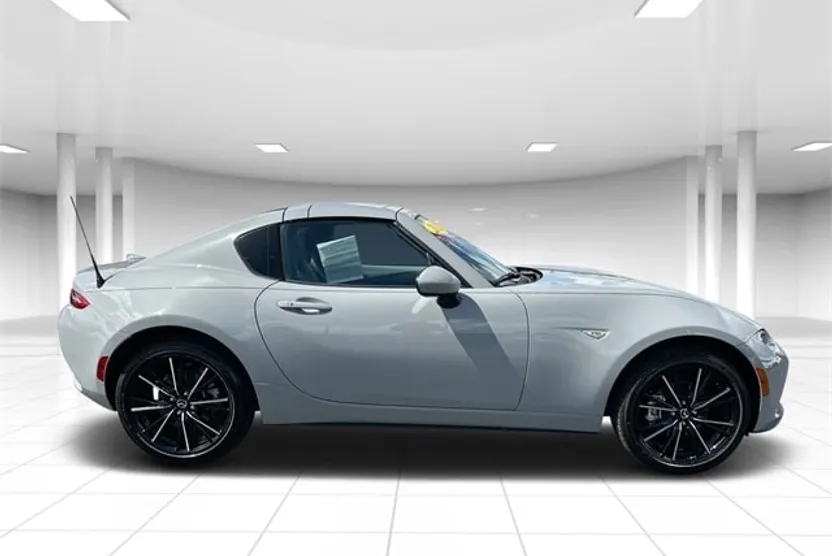 2025 Mazda MX-5 Miata Miata RF Grand Touring photo 1