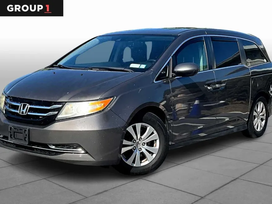 2016 Honda Odyssey EX-L photo 1