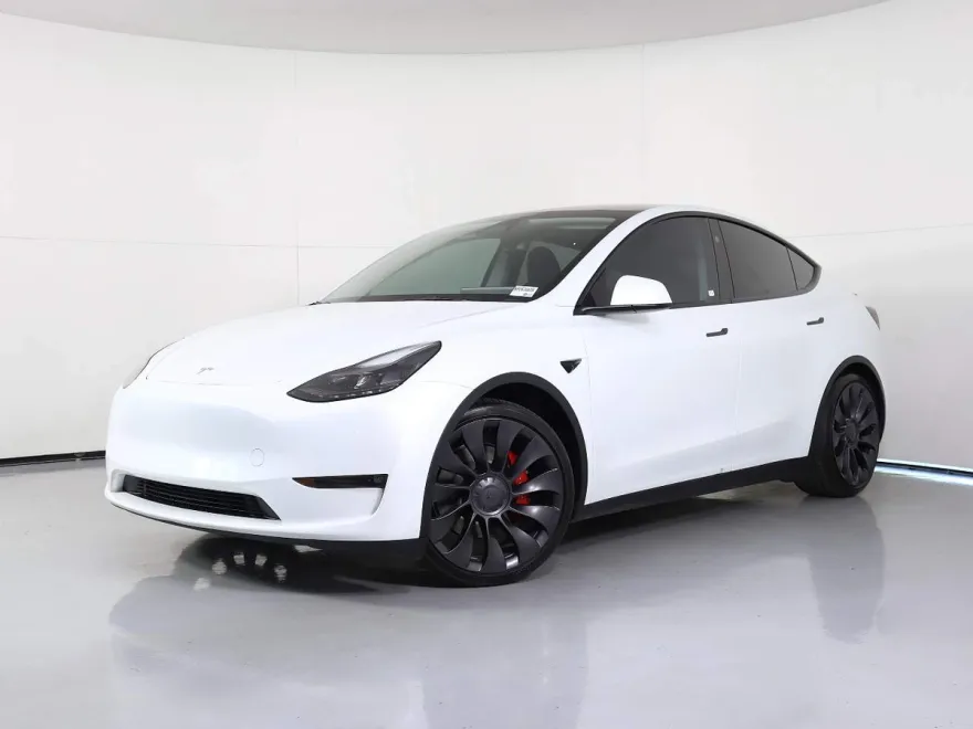 2023 Tesla Model Y Performance photo 1