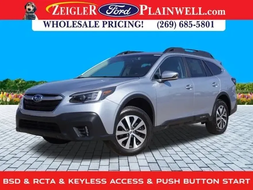 2022 Subaru Outback Premium photo 1