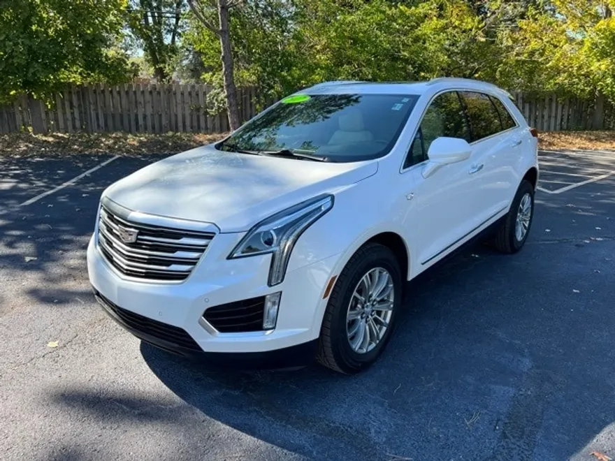 2017 Cadillac XT5 Luxury photo 1