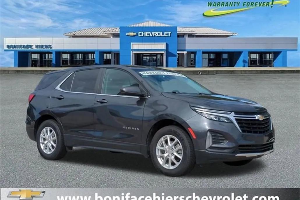 2023 Chevrolet Equinox LT photo 1