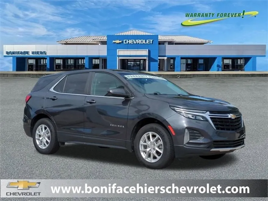2023 Chevrolet Equinox LT photo 1