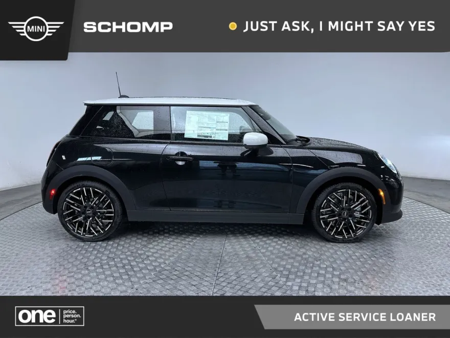 2025 Mini Cooper Hardtop S photo 1