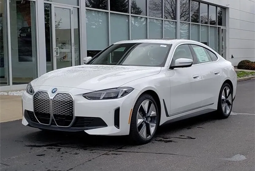 2025 Bmw i4 xDrive40 photo 1