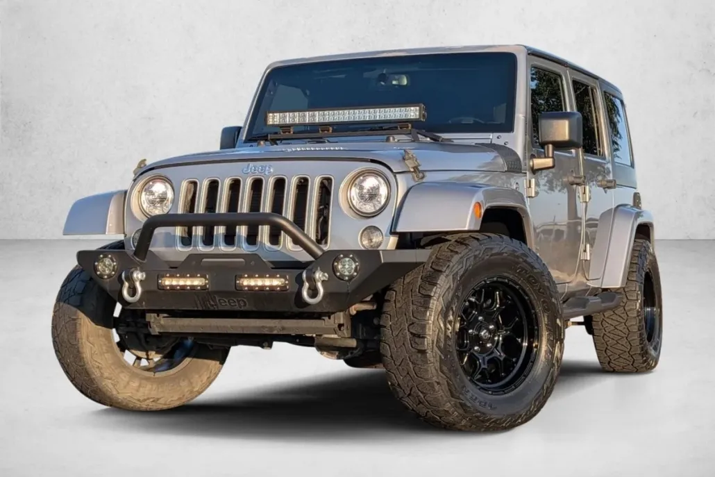 2018 Jeep Wrangler Unlimited Sahara photo 1