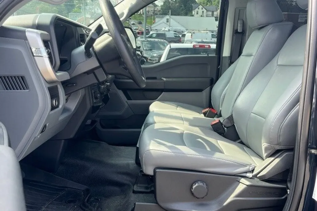 2024 Ford F-250 photo 1