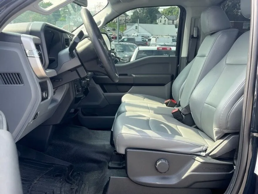 2024 Ford F-250 photo 1