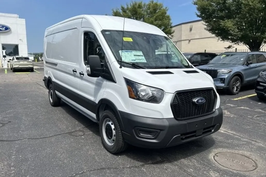 2025 Ford Transit Cargo Van photo 1