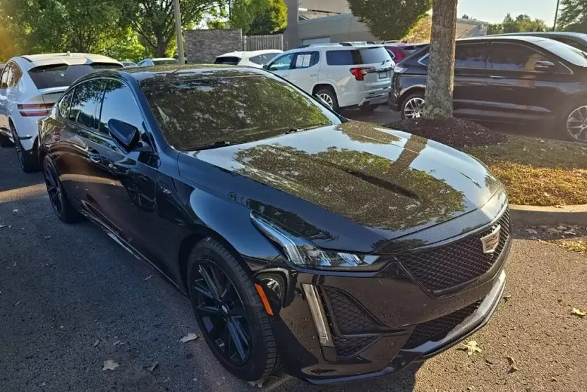 2022 Cadillac CT5 V photo 1