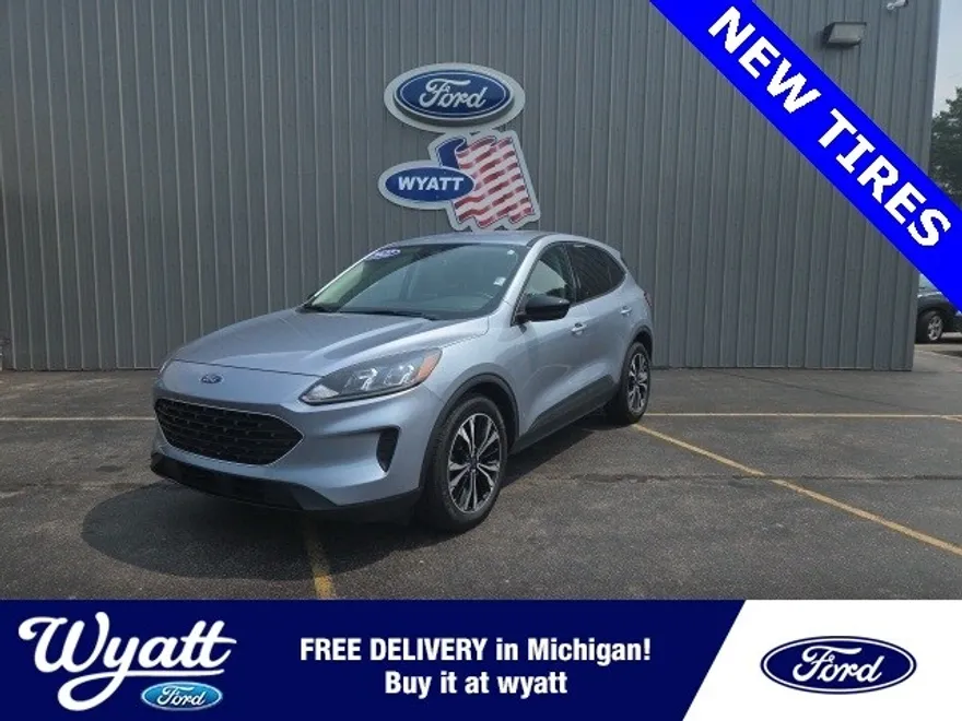 2022 Ford Escape SE photo 1