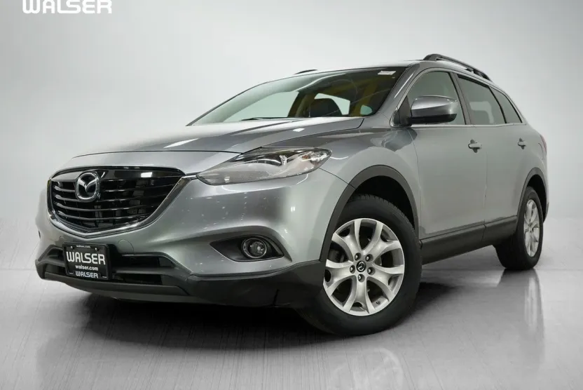 2013 Mazda CX-9 Touring GS photo 1