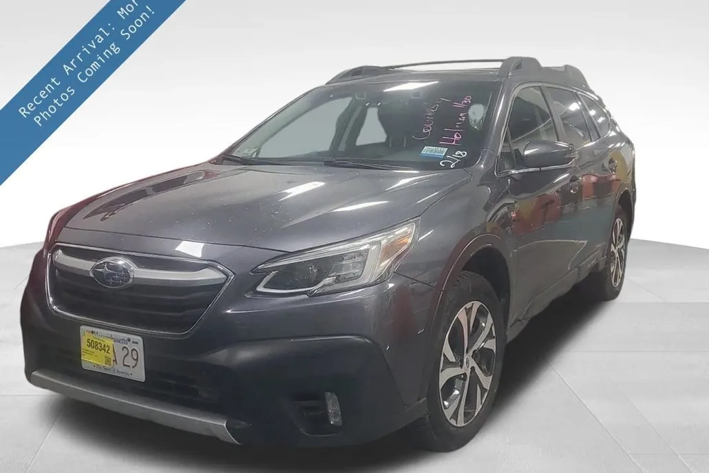 2022 Subaru Outback Limited photo 1