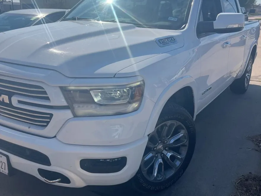 2021 Ram 1500 Laramie photo 1