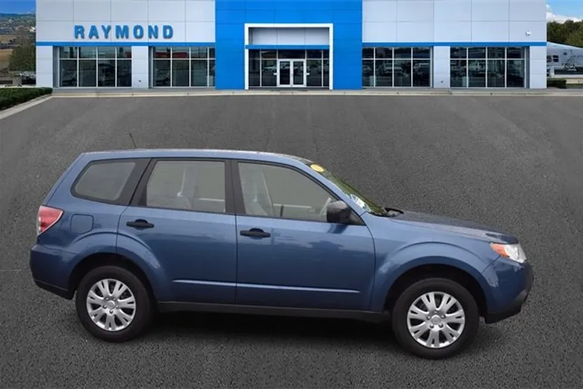 2013 Subaru Forester Base X photo 1