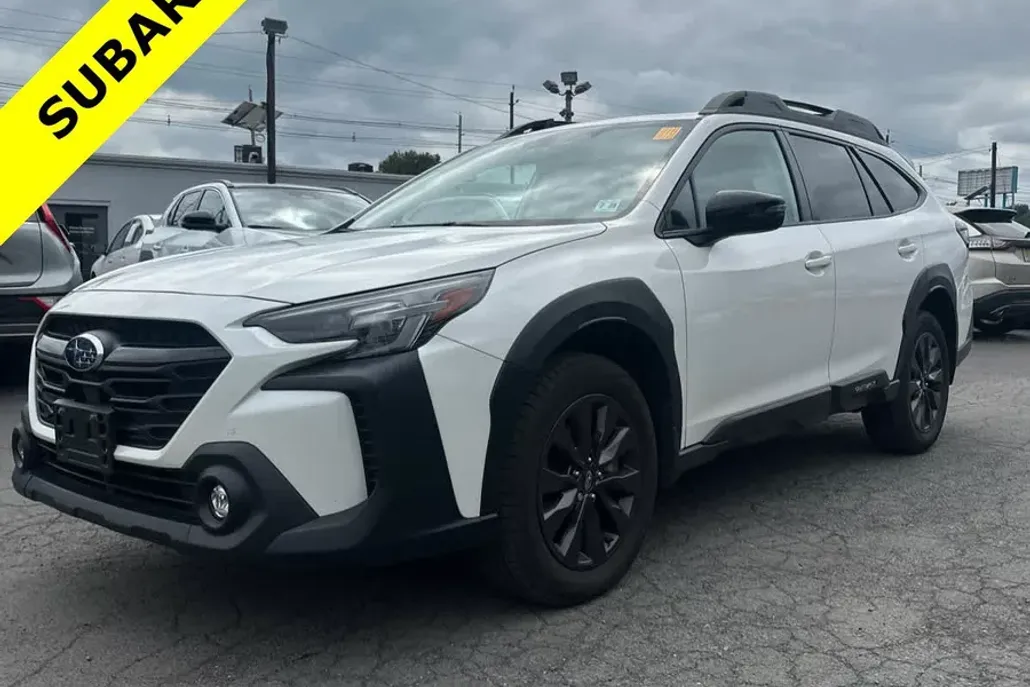 2024 Subaru Outback Onyx Edition photo 1