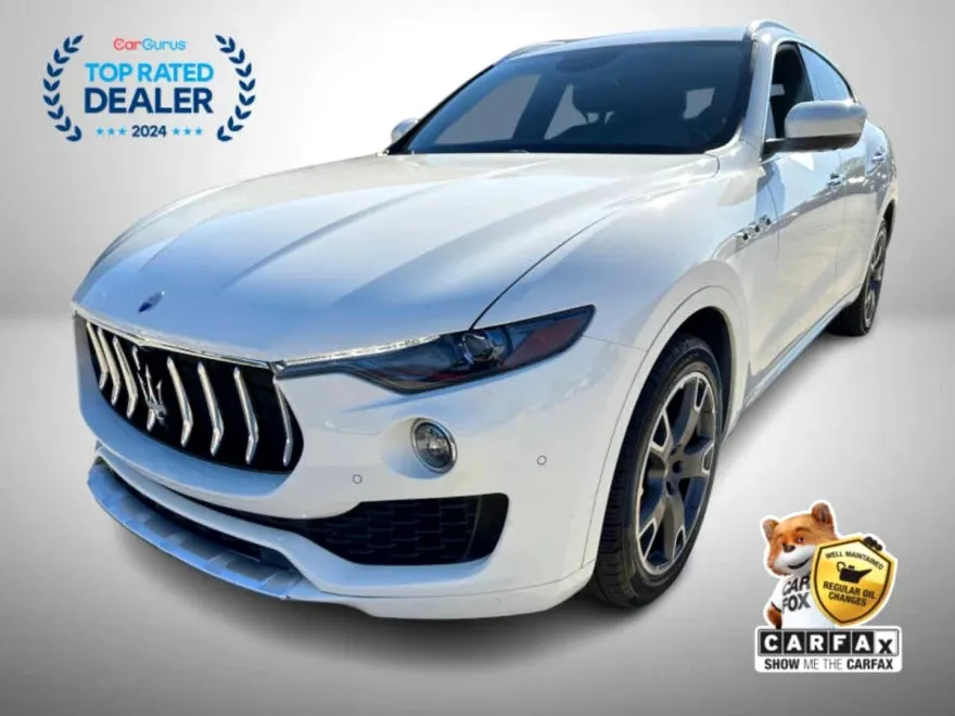 2017 Maserati Levante Base photo 1