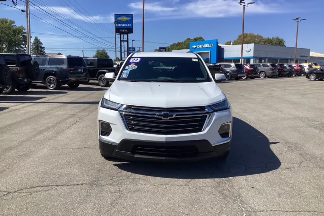 2022 Chevrolet Traverse Cloth photo 1