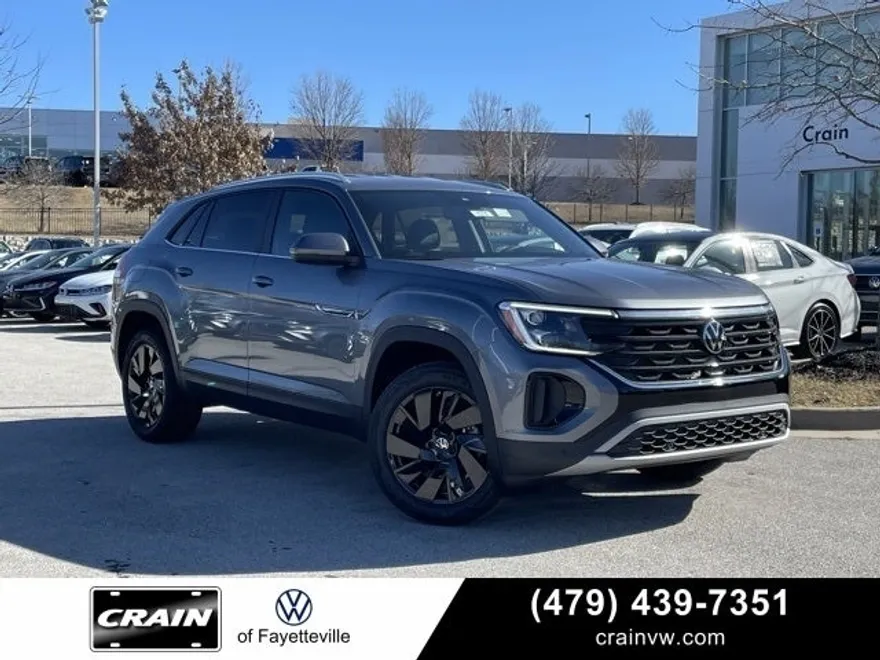 2025 Volkswagen Atlas Cross Sport SE Technology photo 1